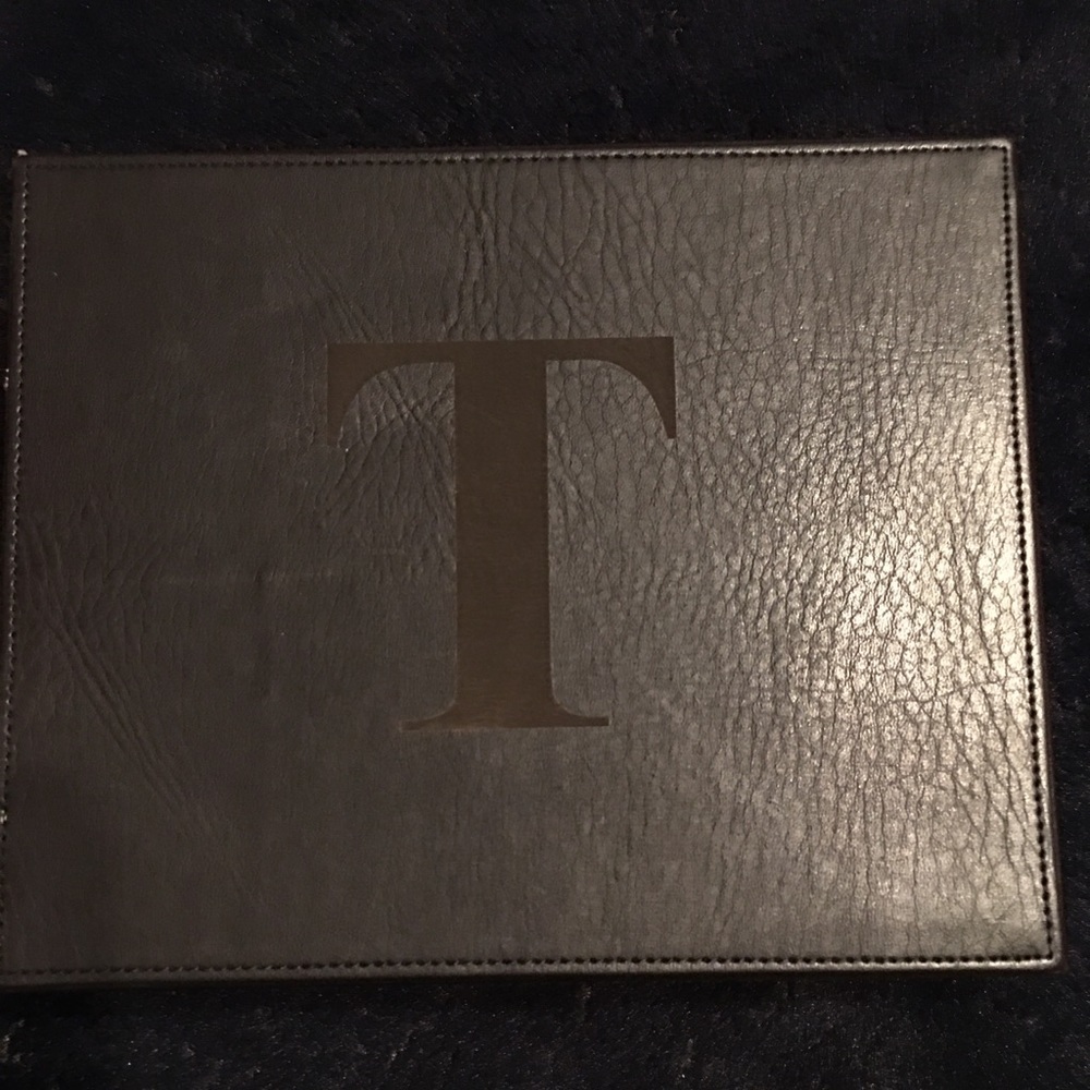 Jewelry Box with initial T #001